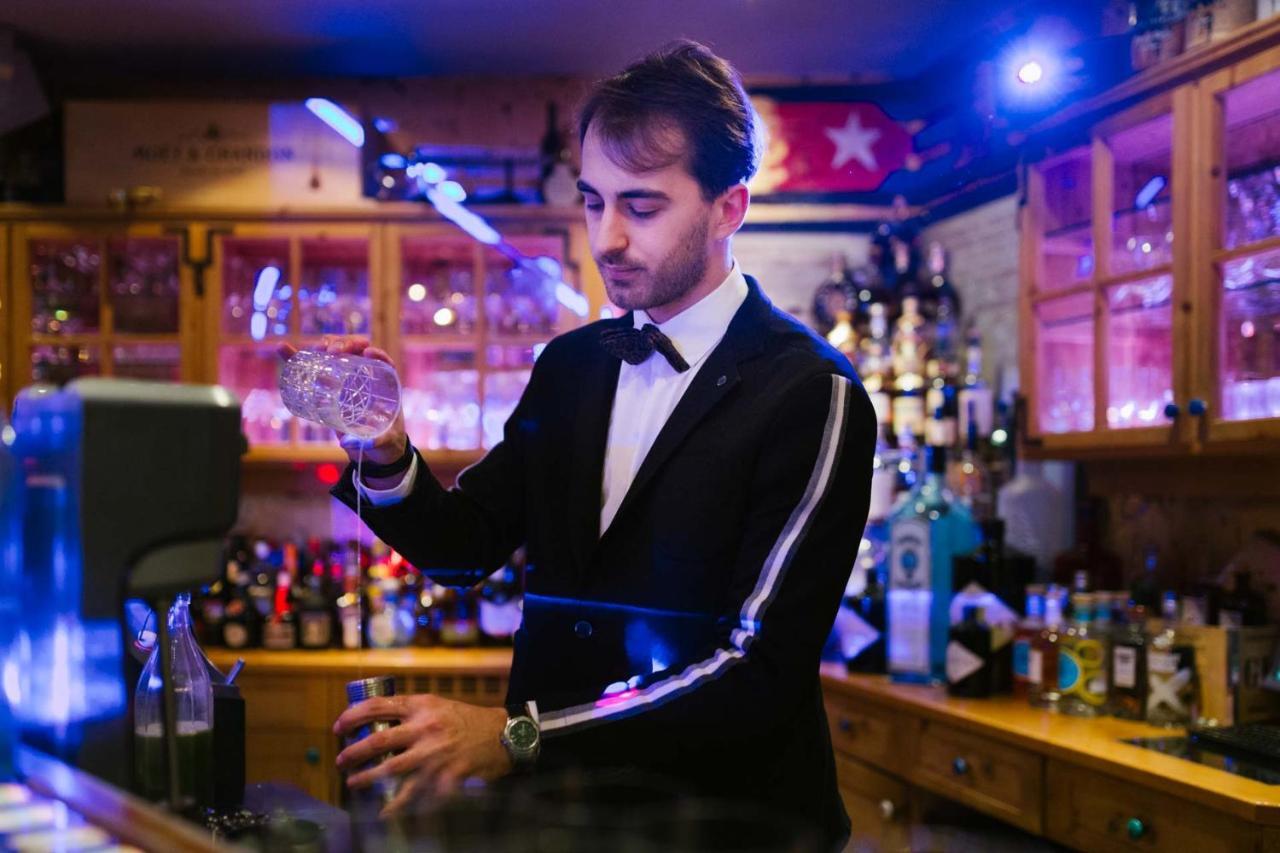 圣安东阿尔贝格 Raffl'S St. Antoner Hof酒店 外观 照片